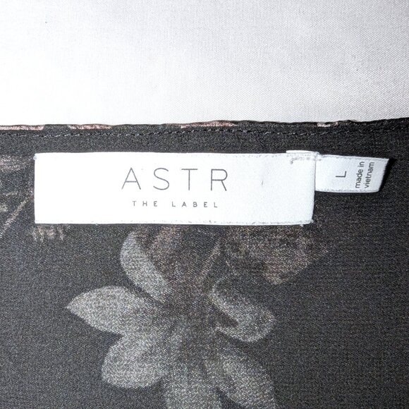 ASTR The Label | Satin Wrap Dress in Black Floral | Size Large - Picture 4 of 12